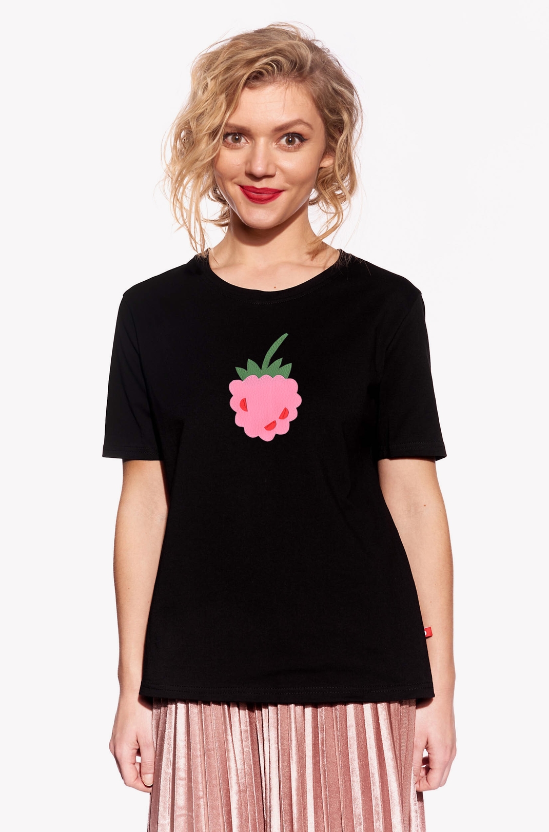 Shirt with raspberry