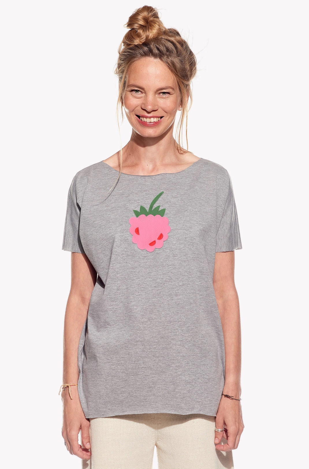 Shirt with raspberry