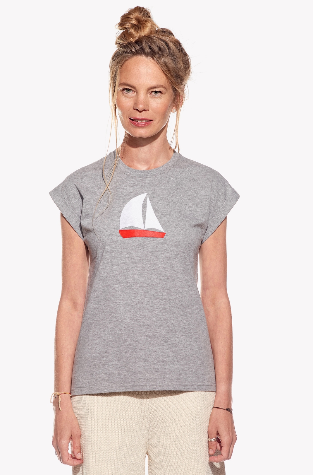 Shirt with sailboat