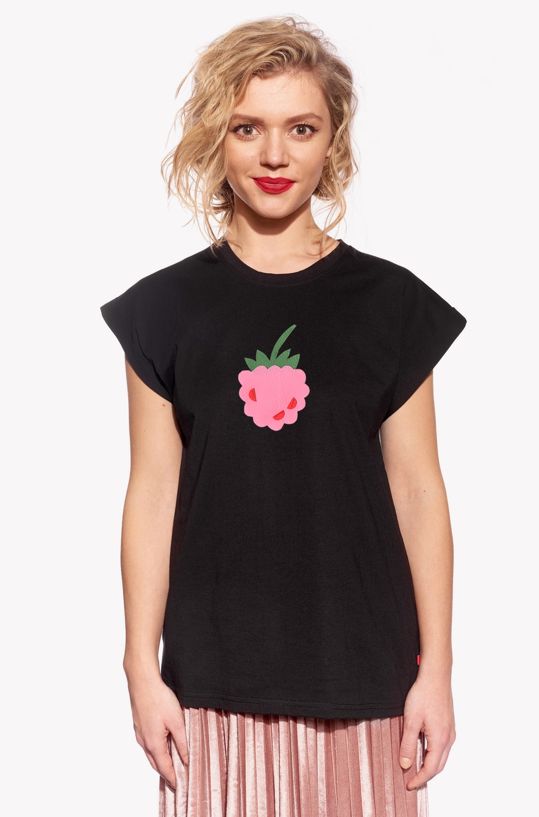 Shirt with raspberry