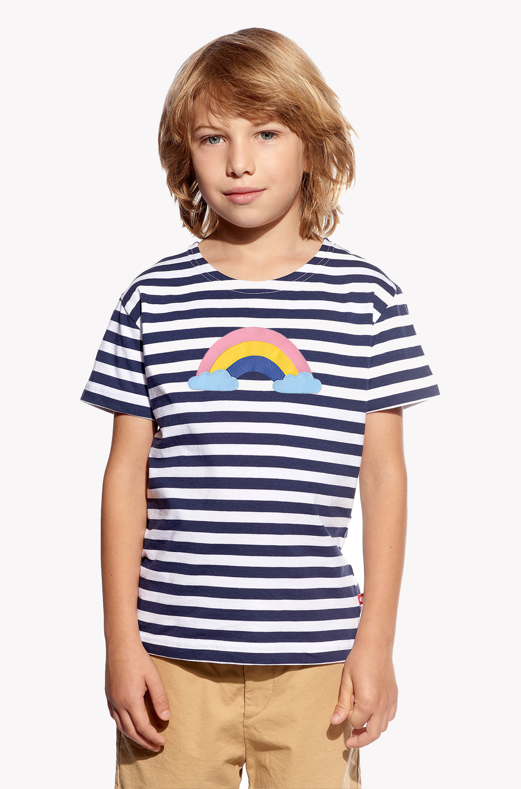 Shirt with a rainbow