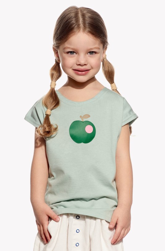 Shirt with apple