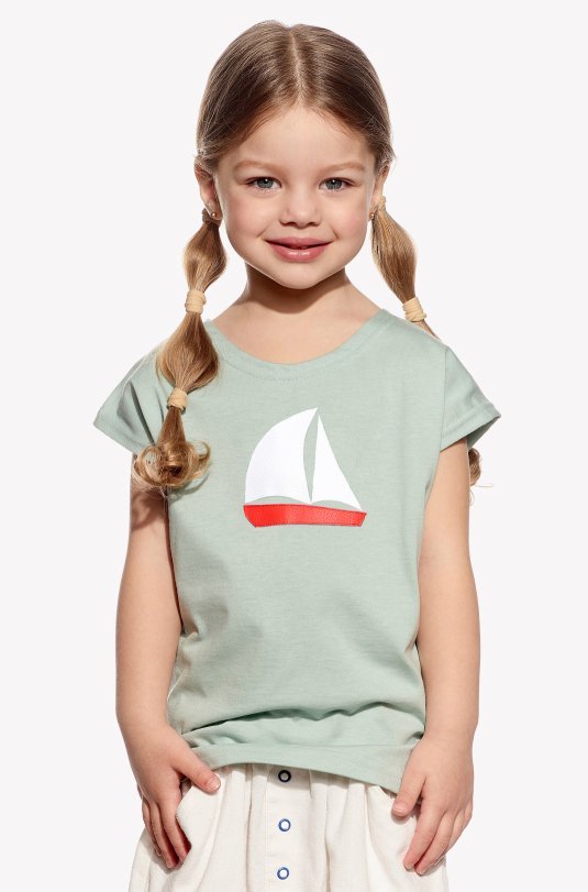 Shirt with sailboat