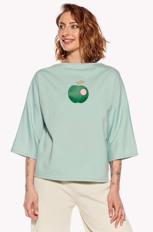 Shirt with apple