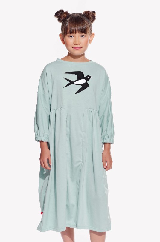 Dresses with swallow