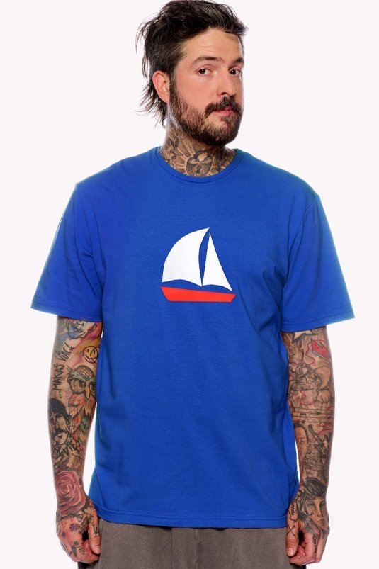 Shirt with sailboat