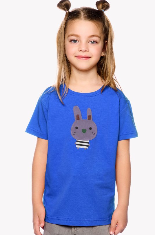 Shirt with rabbit