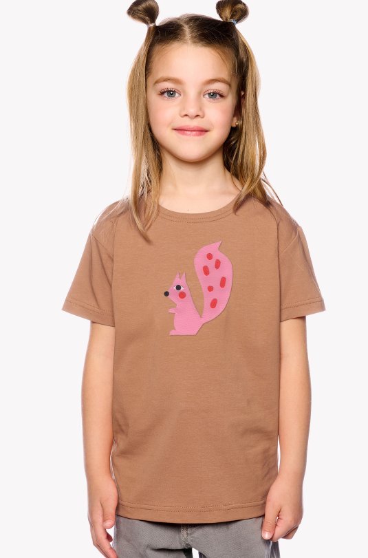 T-Shirt mit einem Eichhörnchen