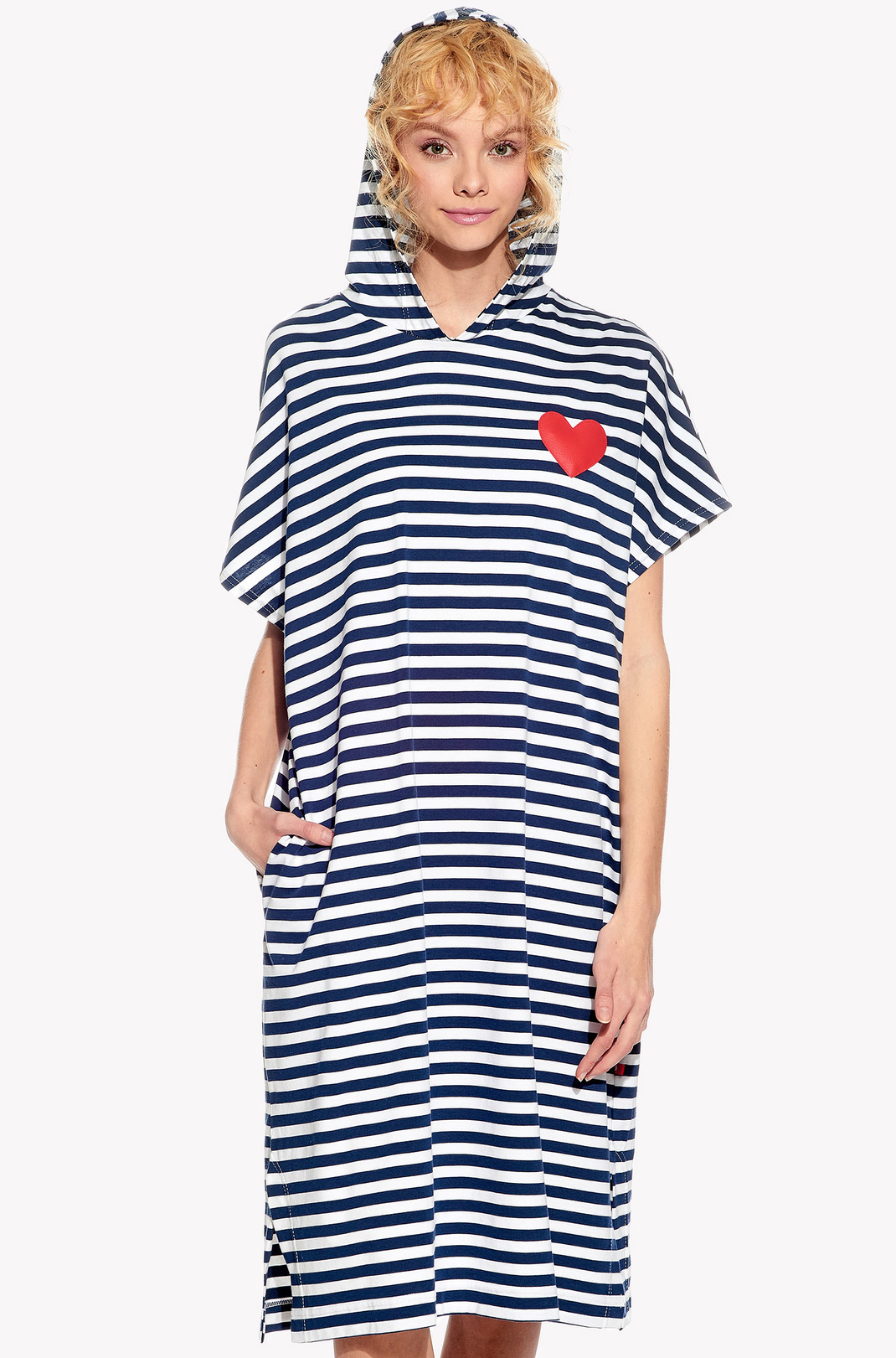 Pončo se srdíčkem