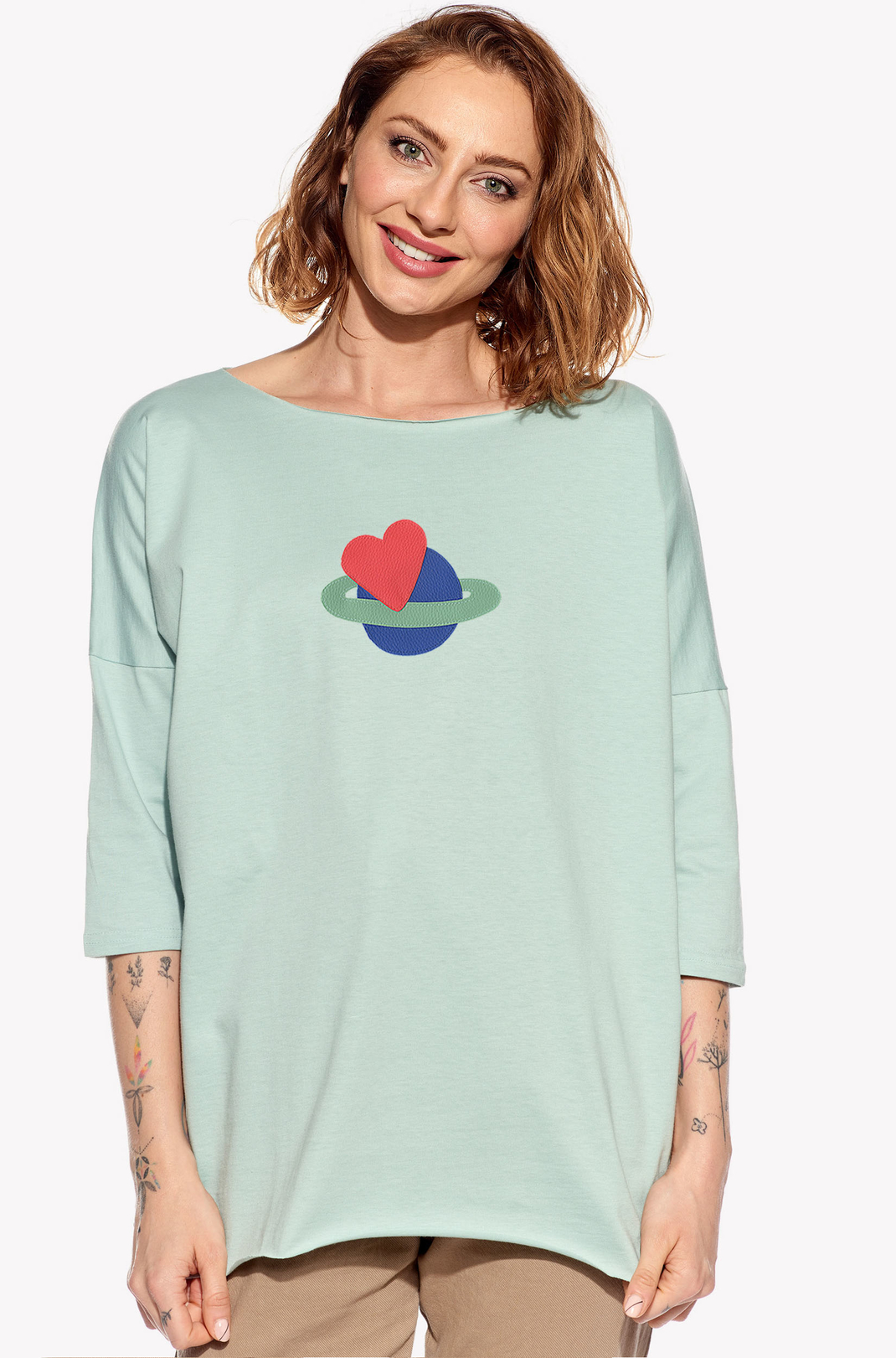 Shirt cosmic love