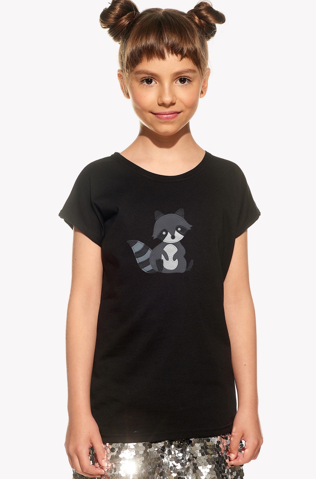 Shirt with raccoon