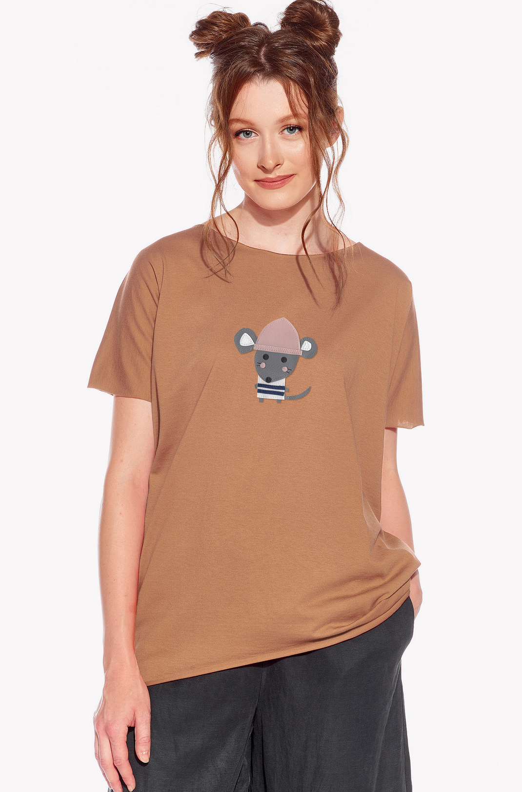 Shirt with a mouse