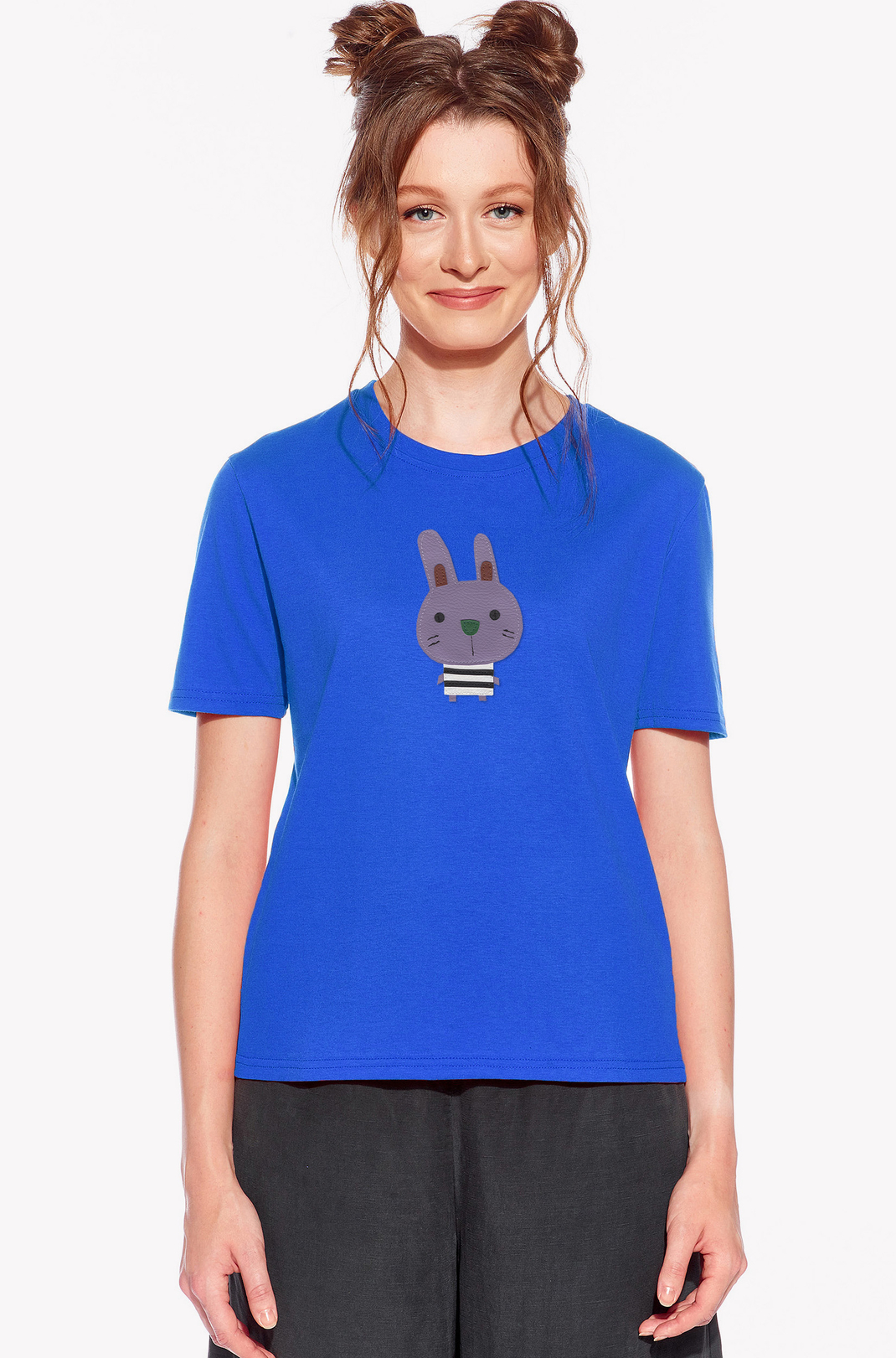 Shirt with rabbit