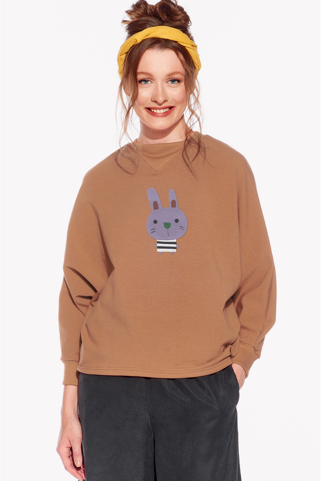 Hoodie with rabbit