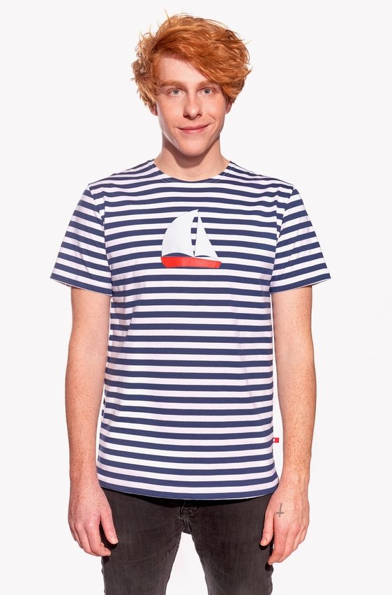 Shirt with sailboat