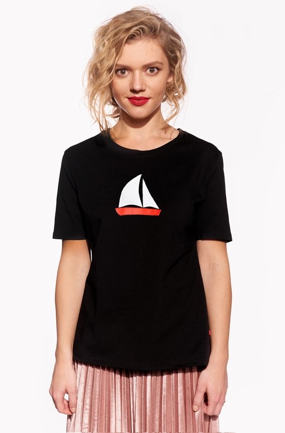 Shirt with sailboat