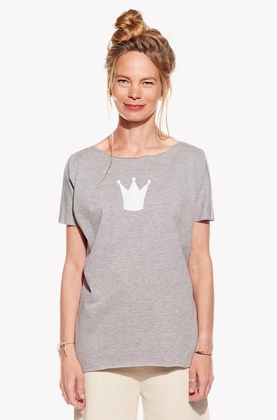 Shirt with crown