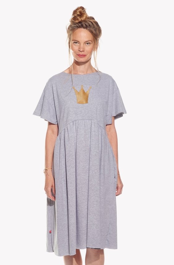 Dresses with crown