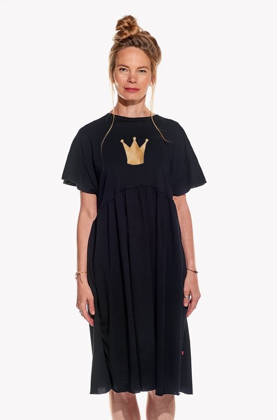 Dresses with crown