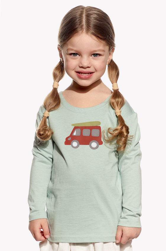 Pólók lakókocsival