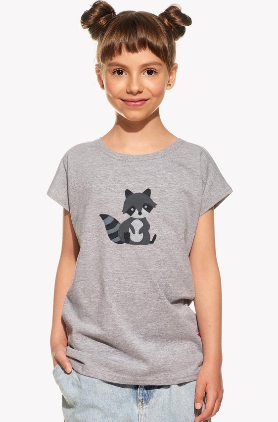 Shirt with raccoon