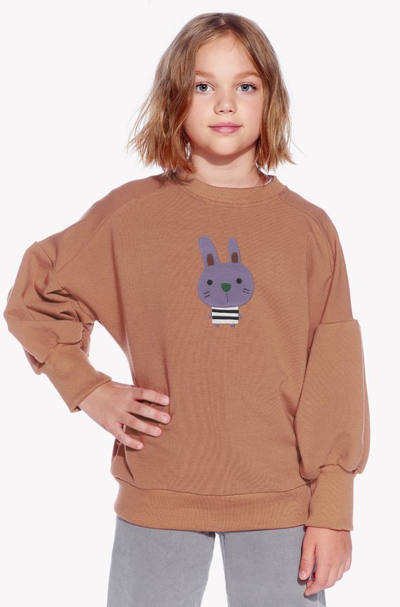 Hoodie with rabbit